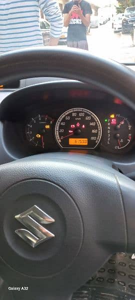 Suzuki Swift 1.3 DLX Automatic Navigation 2019 for sale. 9