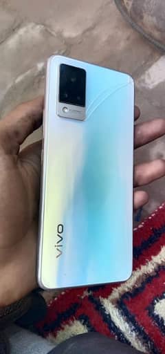 Vivo V21. . . . Memory 8/128. . . . Condition 9/10