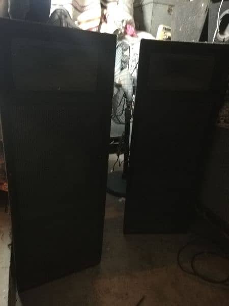 sp4 dj speaker forsale 3