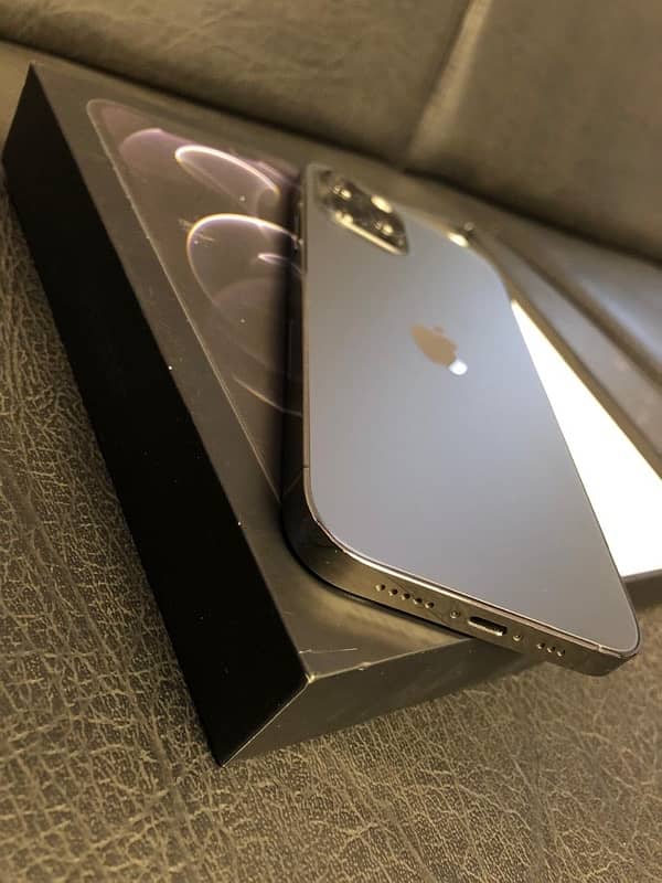 Iphone 12 Pro 256 GB PTA Approved 3