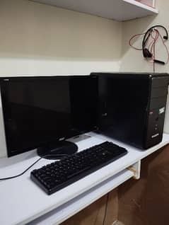 Gaming PC Setup for Sale - Ryzen 5 2600, RX 590, 16GB RAM