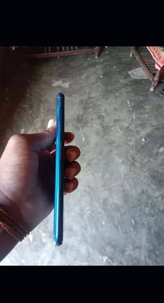 infinix hot 11 paly 4