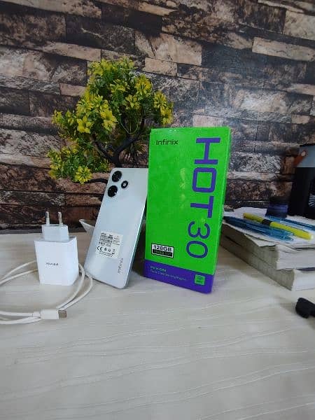 infinix Hot 30 16+128GB 03209540820 6