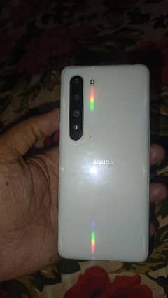 Sharp Aquos r5 12GbRam 256 rom non pta