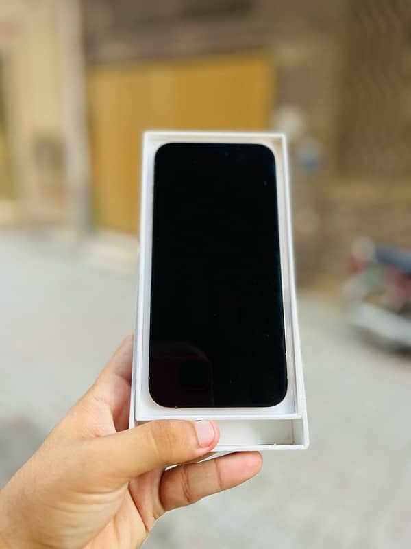 iPhone 13 Pro Max dual sim pta 256gb 2