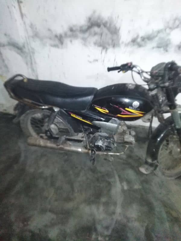 i want to sell yamaha 100 junoon 2