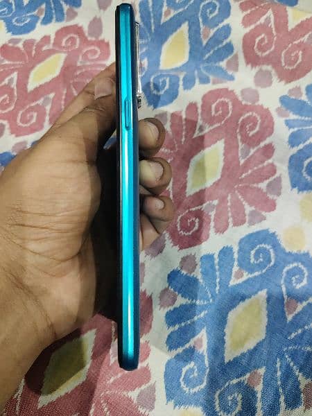 Realme 5i 6