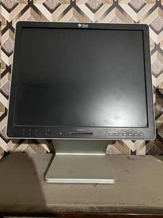 LCD 19 inches