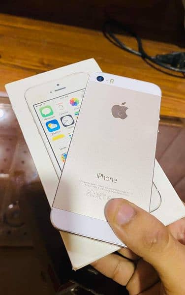 I phone 5s pta approved 64gb 0322,7573476 Whatsapp 0