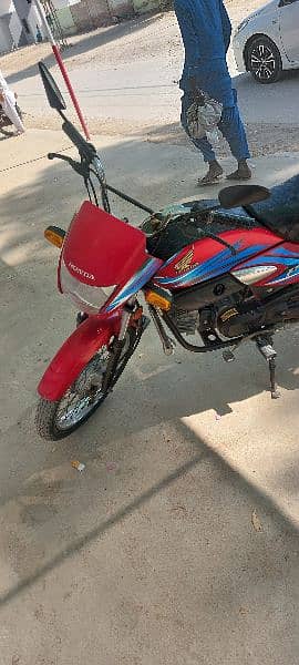 Honda pridor 100 in very good condition one hand use 1