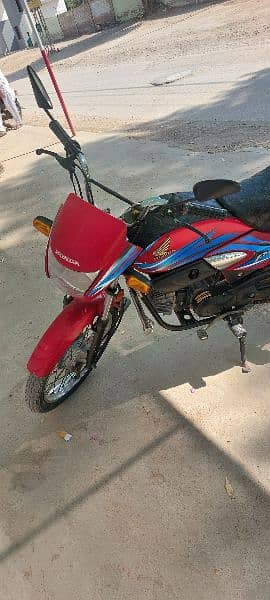 Honda pridor 100 in very good condition one hand use 2