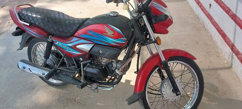 Honda pridor 100 in very good condition one hand use 4