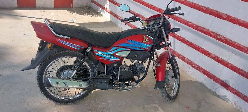 Honda pridor 100 in very good condition one hand use 5