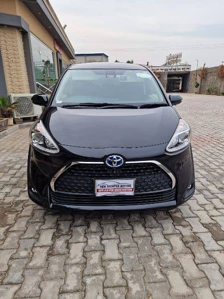 Toyota Sienta 2019, 2024 Import 14