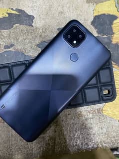 realme c21