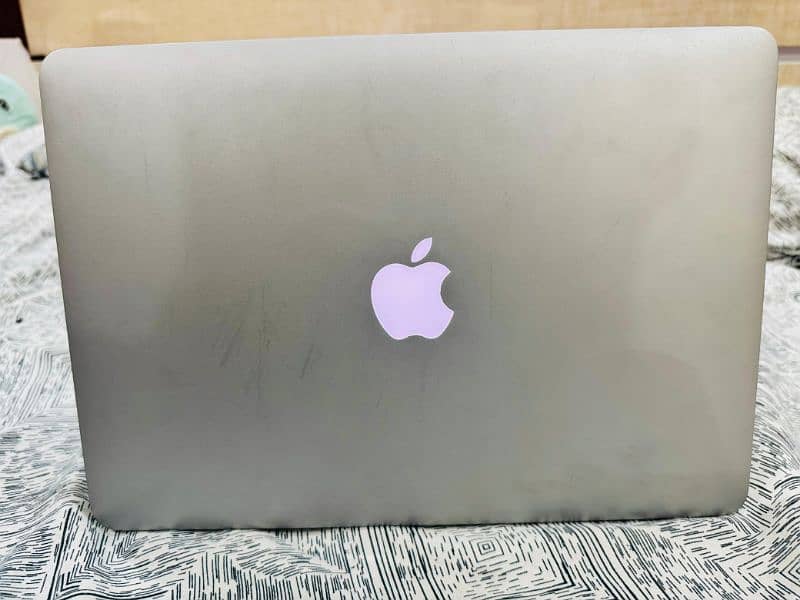 MacBook Air 2017 - Core I5 0