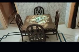 4 seater dining table