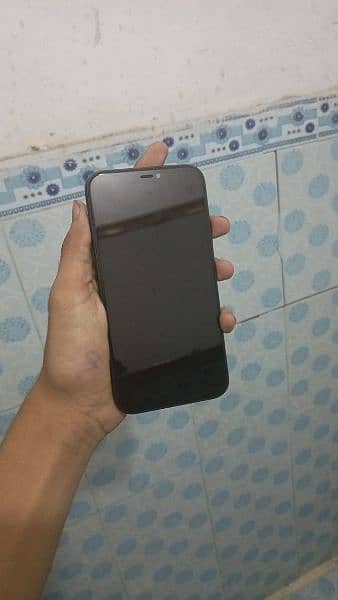 iphone 11 urgent sell 1