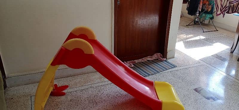 slide for kids 0