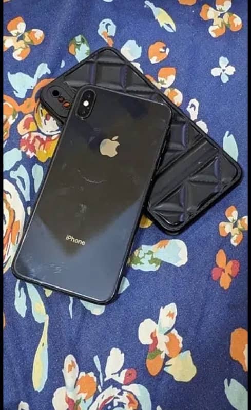 iphone xamax 256gb pta approved 0