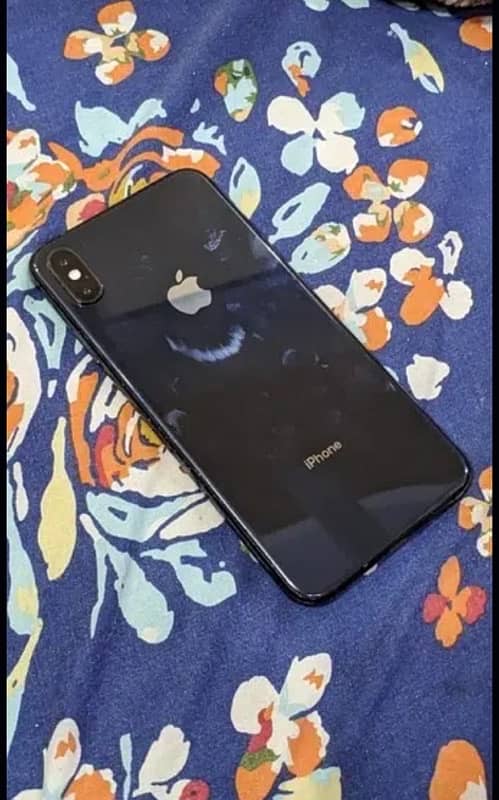 iphone xamax 256gb pta approved 1