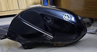 YBR 125 fuel tank