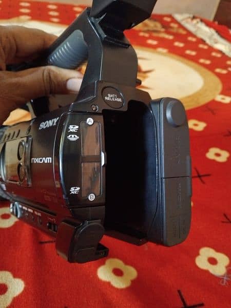 Sony nx100 video camera 3