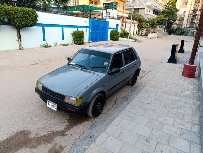 Daihatsu Charade 1986 0