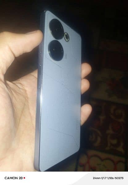 tecno camon 20 vip condition with box 8