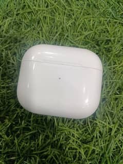 Airpods 3rd genration 101% original 7 months warranty