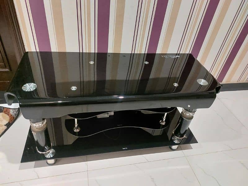 TV SET GLASS TABLE 1