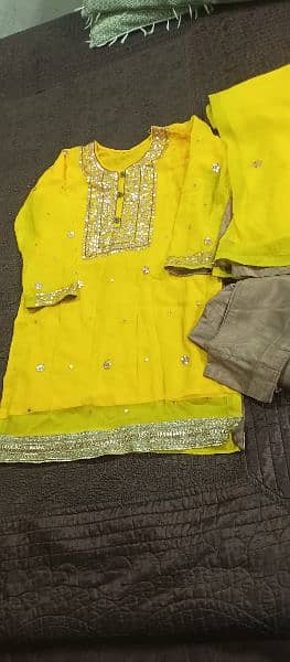 used three piece medium size for sale just 1500 5