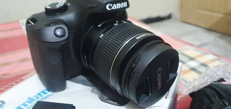 Canon EOS 3000D Brand New, Box Open 5