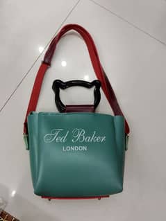 Ladies hand bags 0