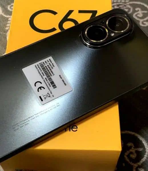 realme c67 8/128 1