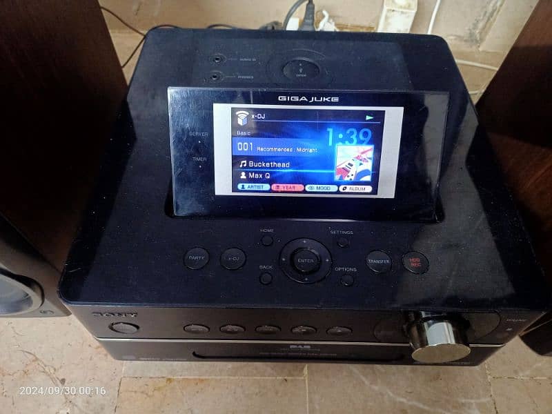 SONY GIGAJUKE NAS-S55HDE 2