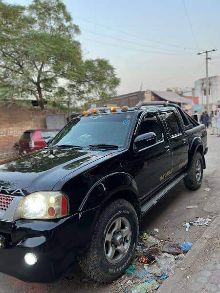 Nissan Navara 2007 4