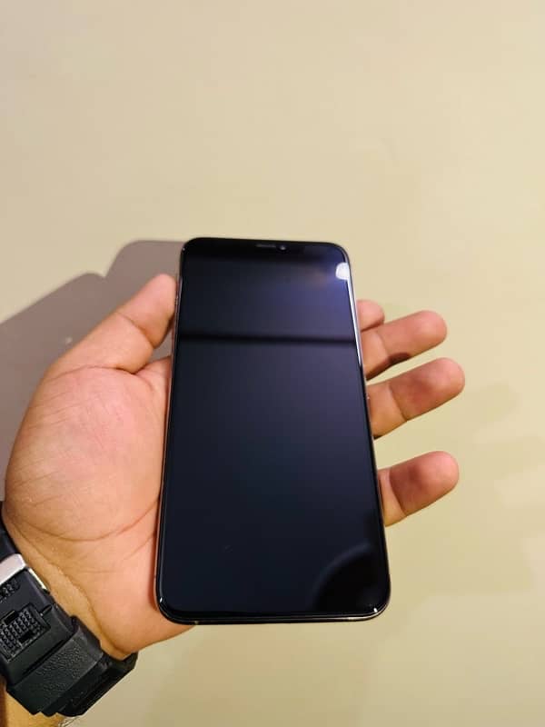 iphone Xs Max 256 Dual physical Approved 4