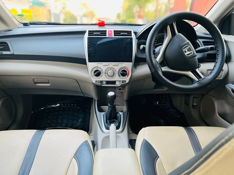 Honda City IVTEC 2019 8