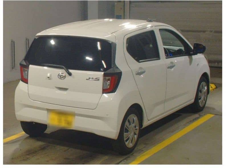 Daihatsu Mira 2022 2