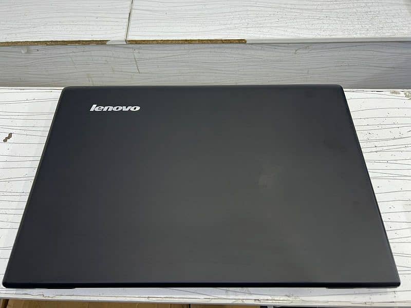 Lenovo IdeaPad i7 5th Generation 0