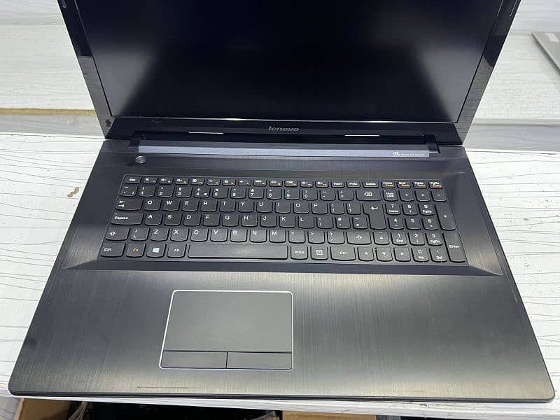 Lenovo IdeaPad i7 5th Generation 1