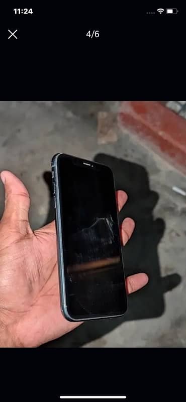 IPhone XR 128GB exchange possible 3