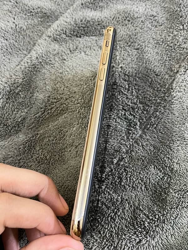 iPhone XS Max non pata  factory 1