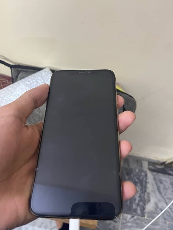 iPhone XS Max non pata  factory 5