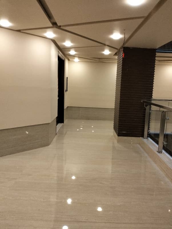 Roshan Trade Center Brand New Luxury Office For Sale 843 Square Feet Ideal Floor At Prime Location Of Shaheed E Millat Road 24 7 Operating Building 17