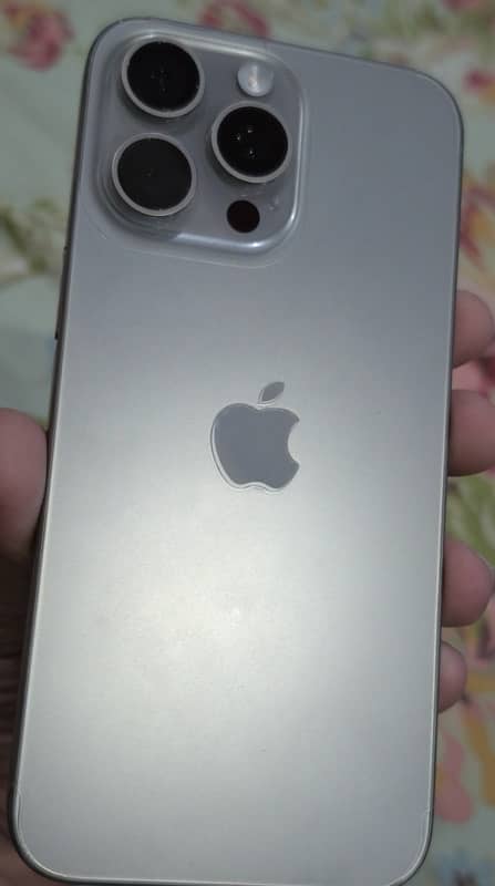 Iphone 15 pro max 256 GB 1