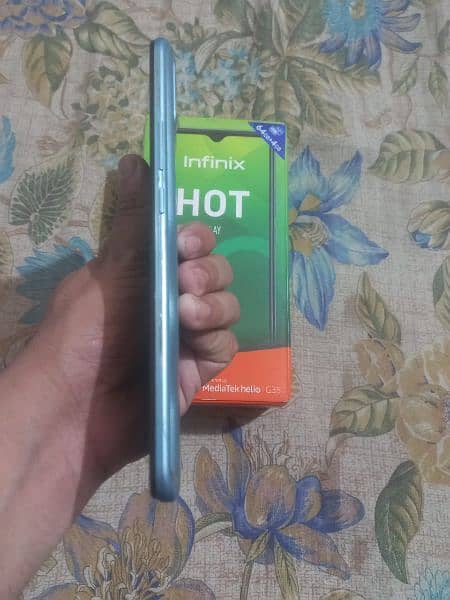 Infinix hoT 10 play 4GB Ram 64GB Rom Dual sim pTa official approved. 7