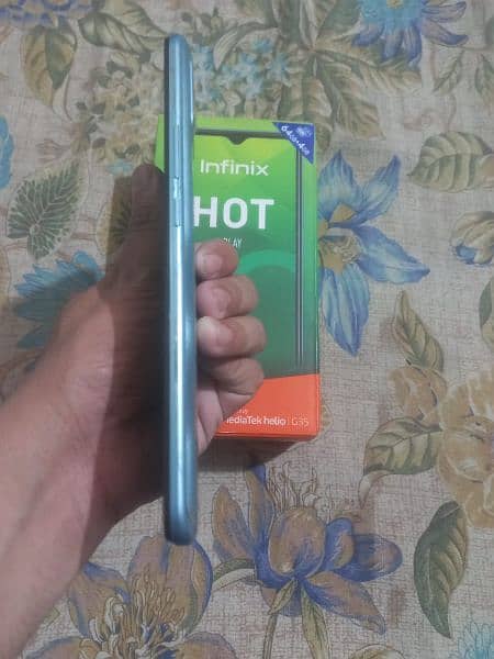 Infinix hoT 10 play 4GB Ram 64GB Rom Dual sim pTa official approved. 9