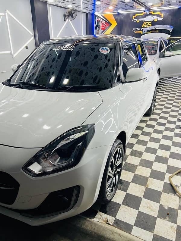 Suzuki Swift 2023 1